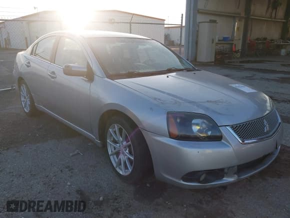 ✅ 2011 Mitsubishi Galant ES • VIN: 4A32B3FF7BE031720 • Лот: 43351634. Опубликован ранее на IAAI с пробегом 134 380 миль. Бесплатный доступ к архиву аукционных продаж из США и подробный отчёт об истории автомобиля на DreamBid. Изображение 1.