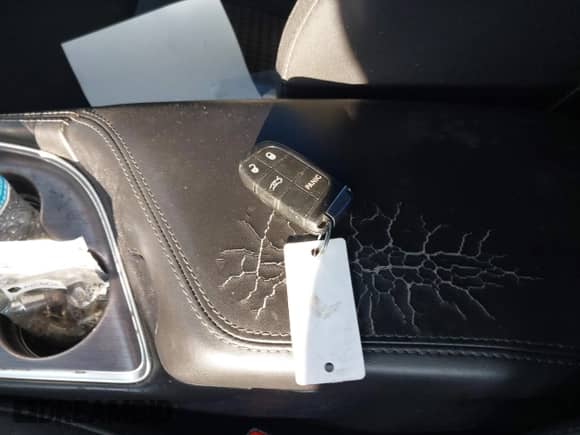 2018 Dodge Challenger T/A 392 с VIN 2C3CDZFJXJH310776, выставлен на аукционе IAAI как лот 43230642 с пробегом 93 801 миль миль и . История ставок и продаж доступна на DreamBid. Изображение 11.