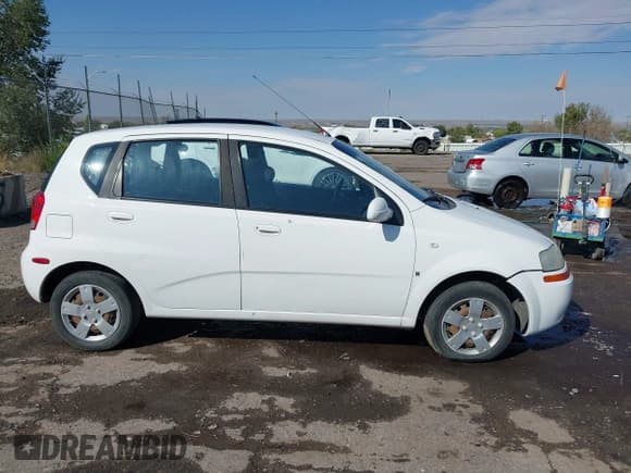 ✅ 2008 Chevrolet Aveo LS • VIN: KL1TD66608B226661 • Lot: 43409929. Wystawiony na IAAI z przebiegiem 152 957 mil. Bezpłatny archiwum sprzedaży aukcyjnych z USA i szczegółowy raport historii pojazdu na DreamBid. Zdjęcie 13.