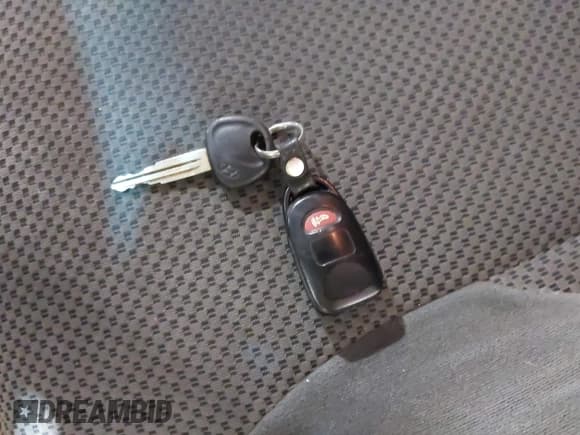 ✅ 2006 Hyundai Tucson GLS • VIN: KM8JN72D86U258889 • Лот: 43639625. Опубликован ранее на IAAI с пробегом 183 460 миль. Бесплатный доступ к архиву аукционных продаж из США и подробный отчёт об истории автомобиля на DreamBid. Изображение 11.