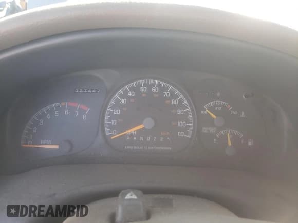 ✅ 1997 Pontiac Montana • VIN: 1GMDX03EXVD290246 • Lot: 77526084. Wystawiony na Copart z przebiegiem 127 447 mil. Bezpłatny archiwum sprzedaży aukcyjnych z USA i szczegółowy raport historii pojazdu na DreamBid. Zdjęcie 9.