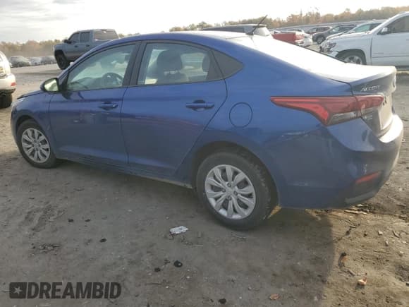 ✅ 2021 Hyundai Accent SE • VIN: 3KPC24A64ME140406 • Лот: 78217824. Опубликован ранее на Copart с пробегом 83 247 миль. Бесплатный доступ к архиву аукционных продаж из США и подробный отчёт об истории автомобиля на DreamBid. Изображение 2.