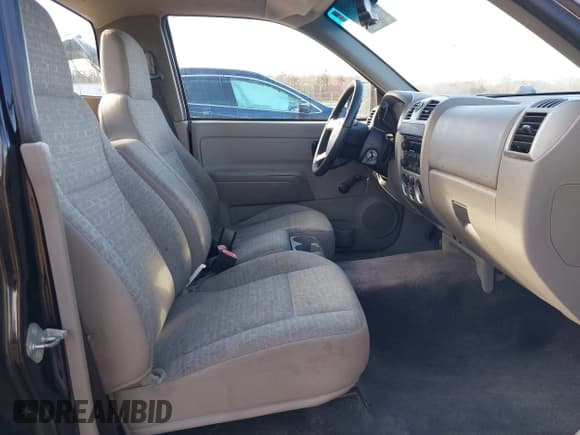 ✅ 2008 Chevrolet Colorado Work Truck • VIN: 1GCCS149788106092 • Lot: 43882593. Listed on IAAI with 180,717 mi. Free auction sales archive from the USA and detailed vehicle history report at DreamBid. Image 8.