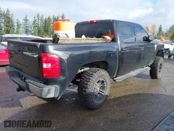✅ 2008 Chevrolet Silverado 1500 LTZ • VIN: 2GCEK13Y481168215 • Lot: 43609430. Listed on IAAI with 166,880 mi. Free auction sales archive from the USA and detailed vehicle history report at DreamBid. Image 4.