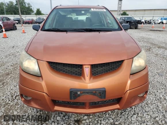 ✅ 2004 Pontiac Vibe • VIN: 5Y2SL62894Z415020 • Lot: 61056695. Wystawiony na Copart z przebiegiem 201 695 mil. Bezpłatny archiwum sprzedaży aukcyjnych z USA i szczegółowy raport historii pojazdu na DreamBid. Zdjęcie 5.