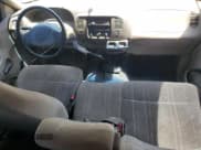 ✅ 1998 Ford F-150 • VIN: 1FTZX1729WKC18712 • Lot: 67794465. Listed on Copart with 326,008 mi. Free auction sales archive from the USA and detailed vehicle history report at DreamBid. Image 8.