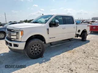 ✅ 2019 Ford F-250 XL • VIN: 1FT7W2BT3KEC06354 • Lot: 70366805. Listed on Copart with 120,041 mi. Free auction sales archive from the USA and detailed vehicle history report at DreamBid. Image 1.