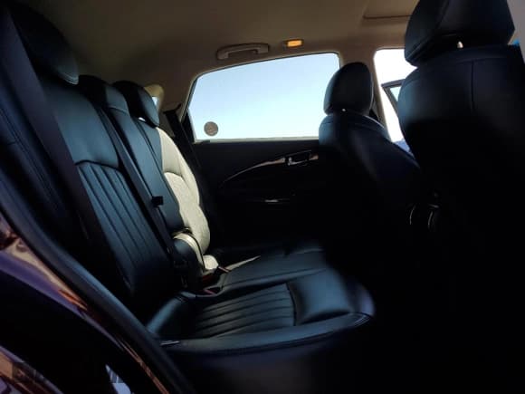 ✅ 2016 Infiniti QX50 • VIN: JN1BJ0RR1GM261828 • Lot: 80963105. Wystawiony na Copart z przebiegiem 28 788 mil. Bezpłatny archiwum sprzedaży aukcyjnych z USA i szczegółowy raport historii pojazdu na DreamBid. Zdjęcie 11.