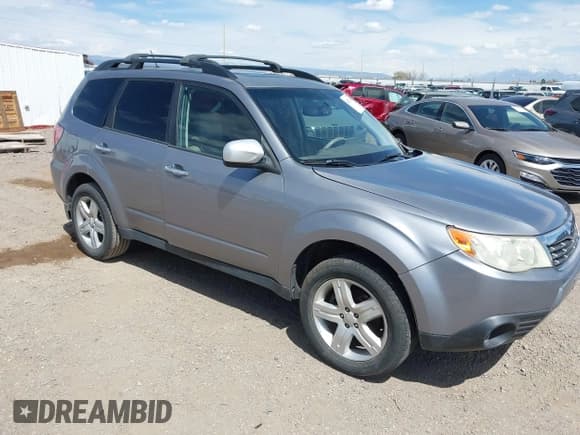 ✅ 2010 Subaru Forester X Limited • VIN: JF2SH6DC5AH777741 • Lot: 42117516. Listed on IAAI with 95,345 mi. Free auction sales archive from the USA and detailed vehicle history report at DreamBid. Image 1.