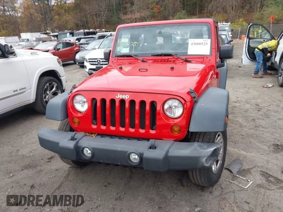 ✅ 2011 Jeep Wrangler Sport • VIN: 1J4AA2D14BL521671 • Лот: 43600525. Опубликован ранее на IAAI с пробегом 93 347 миль. Бесплатный доступ к архиву аукционных продаж из США и подробный отчёт об истории автомобиля на DreamBid. Изображение 12.