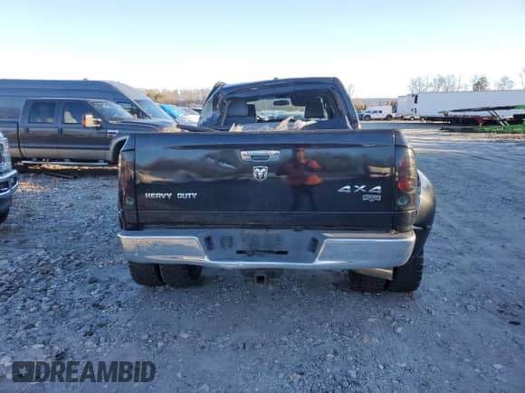 2006 Dodge 3500 SLT z VIN 3D7MX49C46G223623, wystawiony jako Copart lot #89197525 z przebiegiem 181 773 mil mil oraz Nie do naprawy • Non repairable. Historia ofert i sprzedaży dostępna na DreamBid. Obrazek 6.