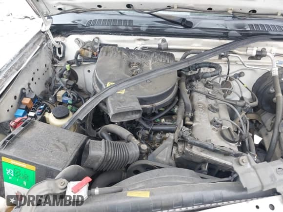 ✅ 2000 Nissan Frontier XE • VIN: 1N6DD21S9YC413916 • Lot: 41902906. Listed on IAAI with 29,371 mi. Free auction sales archive from the USA and detailed vehicle history report at DreamBid. Image 10.