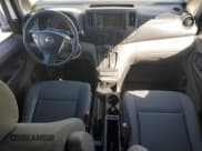 ✅ 2020 Nissan NV200 SV • VIN: 3N6CM0KN3LK701717 • Lot: 80928865. Wystawiony na Copart z przebiegiem 42 157 mil. Bezpłatny archiwum sprzedaży aukcyjnych z USA i szczegółowy raport historii pojazdu na DreamBid. Zdjęcie 8.