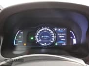 ✅ 2019 Hyundai Ioniq Limited • VIN: KMHC85LCXKU110859 • Lot: 85688534. Wystawiony na Copart z przebiegiem 73 120 mil. Bezpłatny archiwum sprzedaży aukcyjnych z USA i szczegółowy raport historii pojazdu na DreamBid. Zdjęcie 9.