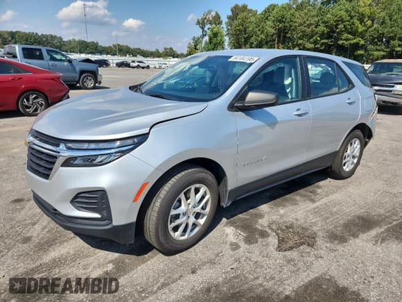 ✅ 2022 Chevrolet Equinox LS • VIN: 3GNAX5EV8NS118936 • Lot: 84184195. Listed on Copart with 40,380 mi. Free auction sales archive from the USA and detailed vehicle history report at DreamBid. Image 1.