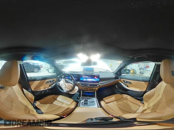 ✅ 2023 BMW 3 Series 330i xDrive • VIN: 3MW89FF05P8D68108 • Lot: 92693845. Wystawiony na Copart z przebiegiem 41 934 mil. Bezpłatny archiwum sprzedaży aukcyjnych z USA i szczegółowy raport historii pojazdu na DreamBid. Zdjęcie 15.