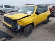 ✅ 2018 Jeep Renegade Trailhawk • VIN: ZACCJBCB6JPH00488 • Lot: 41506065. Wystawiony na IAAI z przebiegiem 75 370 mil. Bezpłatny archiwum sprzedaży aukcyjnych z USA i szczegółowy raport historii pojazdu na DreamBid. Zdjęcie 17.