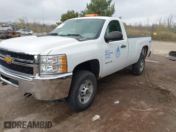 ✅ 2013 Chevrolet Silverado 2500HD Work Truck • VIN: 1GC0KVCG1DZ266774 • Лот: 43508824. Опубликован ранее на IAAI с пробегом 73 443 миль. Бесплатный доступ к архиву аукционных продаж из США и подробный отчёт об истории автомобиля на DreamBid. Изображение 2.