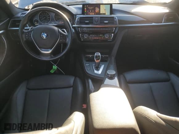 ✅ 2019 BMW 4 Series 430i • VIN: WBA4J1C59KBM14359 • Лот: 90085545. Опубликован ранее на Copart с пробегом 77 662 миль. Бесплатный доступ к архиву аукционных продаж из США и подробный отчёт об истории автомобиля на DreamBid. Изображение 8.
