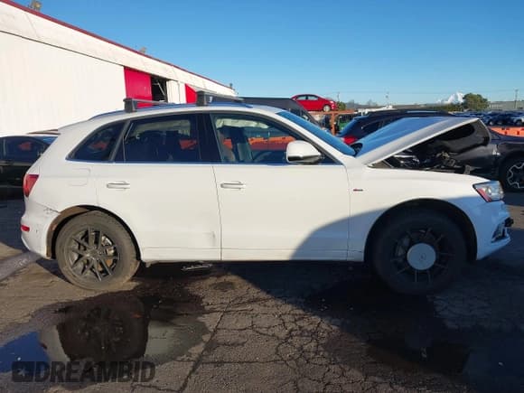 ✅ 2017 Audi Q5 Premium Plus • VIN: WA1D7AFP9HA006614 • Lot: 41273036. Listed on IAAI with 74,949 mi. Free auction sales archive from the USA and detailed vehicle history report at DreamBid. Image 13.