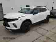 2023 Chevrolet Blazer LT z VIN 3GNKBHR46PS224150, wystawiony jako Copart lot #75610233 z przebiegiem Nie podano mil oraz . Historia ofert i sprzedaży dostępna na DreamBid. Obrazek 1.