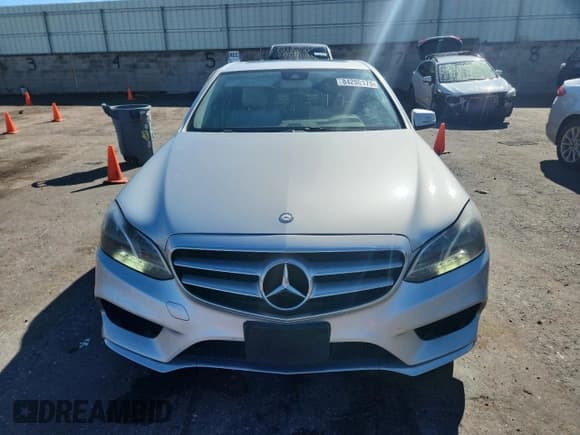 ✅ 2016 Mercedes-Benz E 350 Sport • VIN: WDDHF5KB5GB184207 • Lot: 84296175. Listed on Copart with 109,205 mi. Free auction sales archive from the USA and detailed vehicle history report at DreamBid. Image 5.