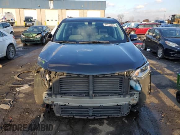 ✅ 2019 Chevrolet Traverse LT Cloth • VIN: 1GNERGKW2KJ293328 • Lot: 91915075. Wystawiony na Copart z przebiegiem 79 806 mil. Bezpłatny archiwum sprzedaży aukcyjnych z USA i szczegółowy raport historii pojazdu na DreamBid. Zdjęcie 5.