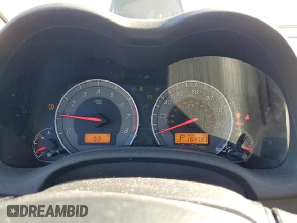 ✅ 2010 Toyota Corolla LE • VIN: 2T1BU4EE7AC499945 • Lot: 92505935. Wystawiony na Copart z przebiegiem 184 791 mil. Bezpłatny archiwum sprzedaży aukcyjnych z USA i szczegółowy raport historii pojazdu na DreamBid. Zdjęcie 9.