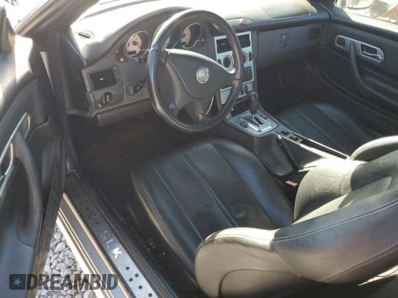 ✅ 2001 Mercedes-Benz SLK 230 Kompressor • VIN: WDBKK49F31F188527 • Lot: 84489514. Listed on Copart with 182,831 mi. Free auction sales archive from the USA and detailed vehicle history report at DreamBid. Image 8.