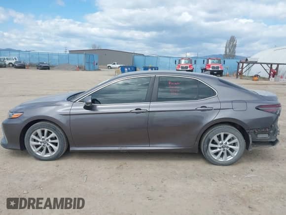2022 Toyota Camry LE с VIN 4T1C11BK3NU052359, выставлен на аукционе IAAI как лот 42024476 с пробегом 37 688 миль миль и . История ставок и продаж доступна на DreamBid. Изображение 15.