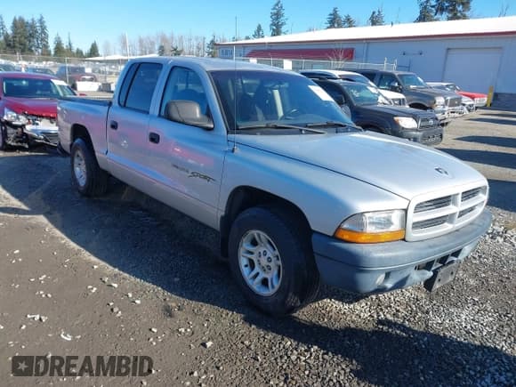 ✅ 2001 Dodge Dakota Sport • VIN: 1B7GL2AN21S158812 • Lot: 41483542. Wystawiony na IAAI z przebiegiem 175 135 mil. Bezpłatny archiwum sprzedaży aukcyjnych z USA i szczegółowy raport historii pojazdu na DreamBid. Zdjęcie 1.