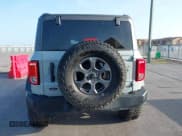 ✅ 2023 Ford Bronco • VIN: 1FMDE5BHXPLA99272 • Лот: 42719022. Опубликован ранее на IAAI с пробегом 63 918 миль. Бесплатный доступ к архиву аукционных продаж из США и подробный отчёт об истории автомобиля на DreamBid. Изображение 16.