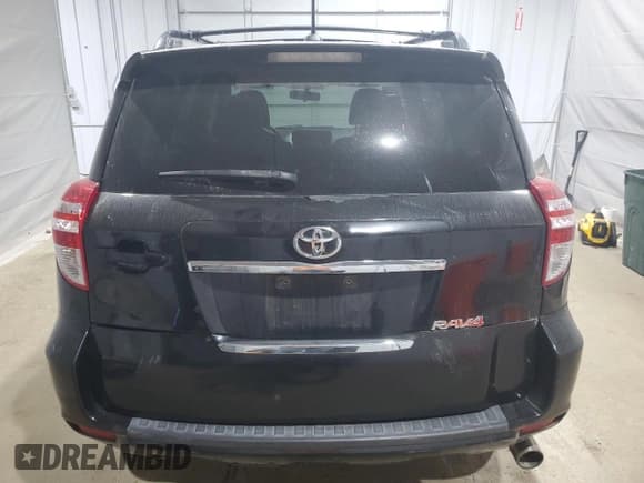 ✅ 2012 Toyota RAV4 Sport • VIN: JTMWF4DV7C5044736 • Lot: 64838125. Listed on Copart with 176,838 mi. Free auction sales archive from the USA and detailed vehicle history report at DreamBid. Image 6.