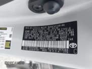 ✅ 2020 Toyota Corolla SE • VIN: 5YFS4RCE3LP046389 • Lot: 42462586. Wystawiony na IAAI z przebiegiem 83 747 mil. Bezpłatny archiwum sprzedaży aukcyjnych z USA i szczegółowy raport historii pojazdu na DreamBid. Zdjęcie 9.