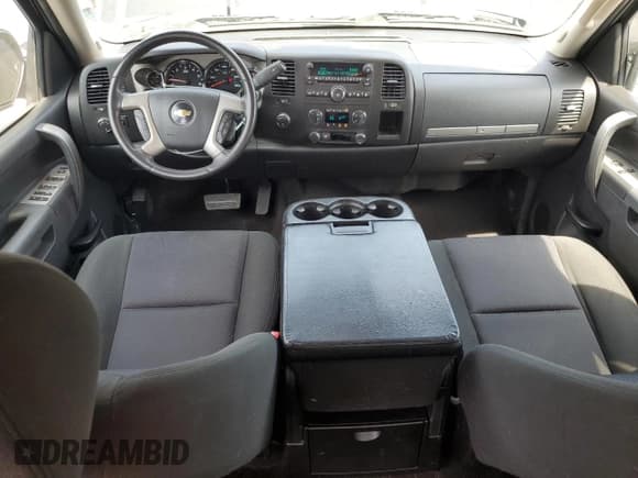 ✅ 2011 Chevrolet Silverado 1500 LT • VIN: 3GCPKSE33BG209707 • Lot: 57226814. Listed on Copart with 89,595 mi. Free auction sales archive from the USA and detailed vehicle history report at DreamBid. Image 8.