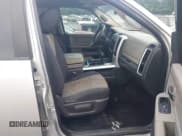 ✅ 2010 Dodge 1500 Sport • VIN: 1D7RV1CTXAS161049 • Lot: 42638463. Wystawiony na IAAI z przebiegiem 287 896 mil. Bezpłatny archiwum sprzedaży aukcyjnych z USA i szczegółowy raport historii pojazdu na DreamBid. Zdjęcie 5.