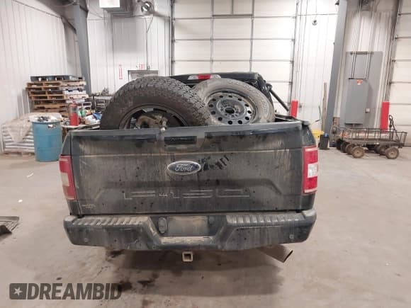 ✅ 2018 Ford F-150 XL • VIN: 1FTFX1E52JFB47192 • Lot: 43448638. Listed on IAAI with Not provided. Free auction sales archive from the USA and detailed vehicle history report at DreamBid. Image 16.