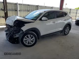 ✅ 2020 Hyundai Tucson SE • VIN: KM8J23A42LU110025 • Лот: 57757785. Опубликован ранее на Copart с пробегом 74 867 миль. Бесплатный доступ к архиву аукционных продаж из США и подробный отчёт об истории автомобиля на DreamBid. Изображение 1.
