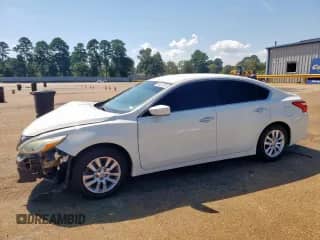 2016 Nissan Altima S с VIN 1N4AL3AP0GC163495, выставлен на аукционе Copart как лот 84620705 с пробегом 133 495 миль миль и Списание • Salvage title. История ставок и продаж доступна на DreamBid. Изображение 1.