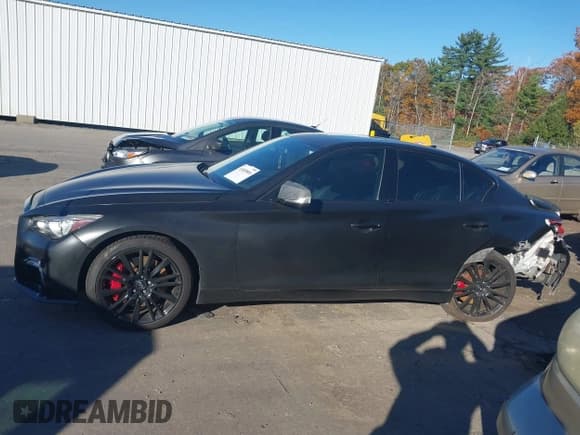 ✅ 2018 Infiniti Q50 Red Sport 400 • VIN: JN1FV7AR5JM700157 • Lot: 43489804. Wystawiony na IAAI z przebiegiem 79 356 mil. Bezpłatny archiwum sprzedaży aukcyjnych z USA i szczegółowy raport historii pojazdu na DreamBid. Zdjęcie 15.
