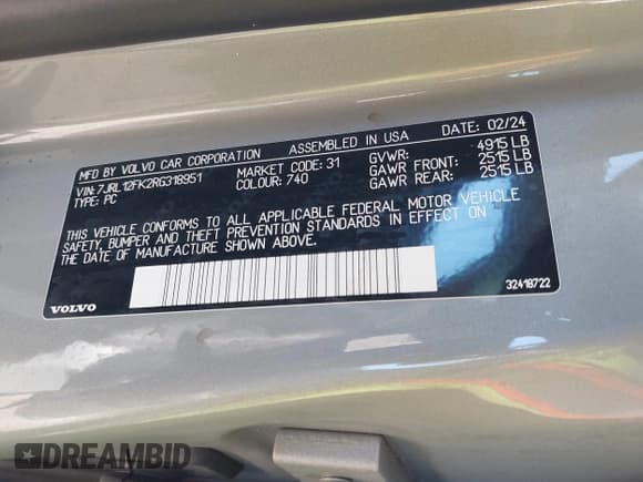 ✅ 2024 Volvo S60 Core Dark Theme • VIN: 7JRL12FK2RG318951 • Lot: 43394901. Wystawiony na IAAI z przebiegiem 18 608 mil. Bezpłatny archiwum sprzedaży aukcyjnych z USA i szczegółowy raport historii pojazdu na DreamBid. Zdjęcie 9.