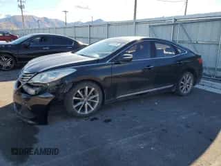 2016 Hyundai Azera z VIN KMHFG4JG4GA506908, wystawiony jako Copart lot #80948564 z przebiegiem 122 399 mil mil oraz Szkoda całkowita • Salvage title. Historia ofert i sprzedaży dostępna na DreamBid. Obrazek 1.