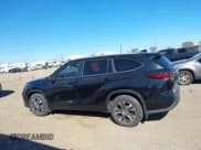 ✅ 2023 Toyota Highlander L • VIN: 5TDKDRAH5PS034657 • Lot: 43665035. Listed on IAAI with 26,943 mi. Free auction sales archive from the USA and detailed vehicle history report at DreamBid. Image 14.