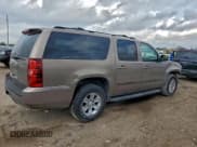 ✅ 2007 Chevrolet Suburban LT • VIN: 1GNFC16J07R224910 • Lot: 93920855. Listed on Copart with 161,996 mi. Free auction sales archive from the USA and detailed vehicle history report at DreamBid. Image 3.