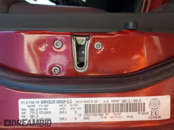 ✅ 2010 Dodge 1500 SLT • VIN: 1D7RV1CT6AS219688 • Lot: 46650215. Wystawiony na Copart z przebiegiem 169 208 mil. Bezpłatny archiwum sprzedaży aukcyjnych z USA i szczegółowy raport historii pojazdu na DreamBid. Zdjęcie 12.