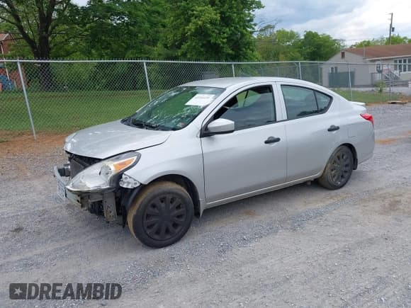 ✅ 2018 Nissan Versa SV • VIN: 3N1CN7AP9JL859839 • Лот: 42216439. Опубликован ранее на IAAI с пробегом 152 738 миль. Бесплатный доступ к архиву аукционных продаж из США и подробный отчёт об истории автомобиля на DreamBid. Изображение 2.