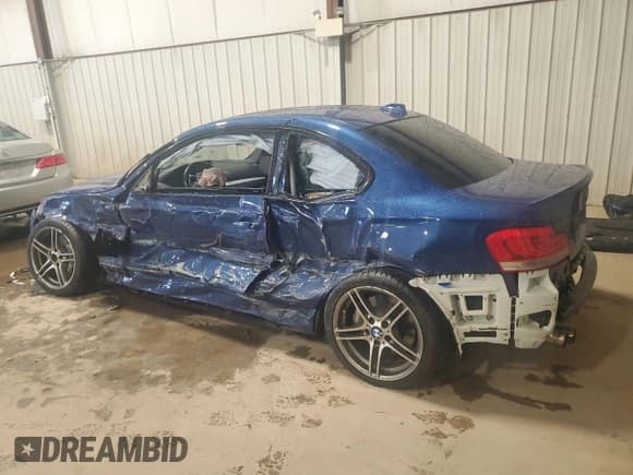 ✅ 2013 BMW 1 Series 135i • VIN: WBAUC9C51DVY60421 • Лот: 52700235. Опубликован ранее на Copart с пробегом 90 837 миль. Бесплатный доступ к архиву аукционных продаж из США и подробный отчёт об истории автомобиля на DreamBid. Изображение 2.