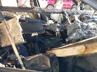 ✅ 2005 Saturn VUE • VIN: 5GZCZ53455S868830 • Lot: 41242401. Wystawiony na IAAI z przebiegiem Nie podano. Bezpłatny archiwum sprzedaży aukcyjnych z USA i szczegółowy raport historii pojazdu na DreamBid. Zdjęcie 5.