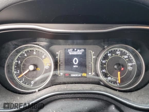 ✅ 2020 Jeep Cherokee Latitude Plus • VIN: 1C4PJMLB0LD532619 • Lot: 81309875. Wystawiony na Copart z przebiegiem 104 634 mil. Bezpłatny archiwum sprzedaży aukcyjnych z USA i szczegółowy raport historii pojazdu na DreamBid. Zdjęcie 9.