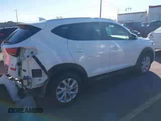 ✅ 2020 Hyundai Tucson Value • VIN: KM8J3CA49LU171577 • Lot: 43319658. Wystawiony na IAAI z przebiegiem 43 508 mil mil. Skorzystaj z bezpłatnego archiwum sprzedaży aukcyjnych z USA i zobacz szczegółowy raport historii pojazdu na DreamBid. Zdjęcie 4.
